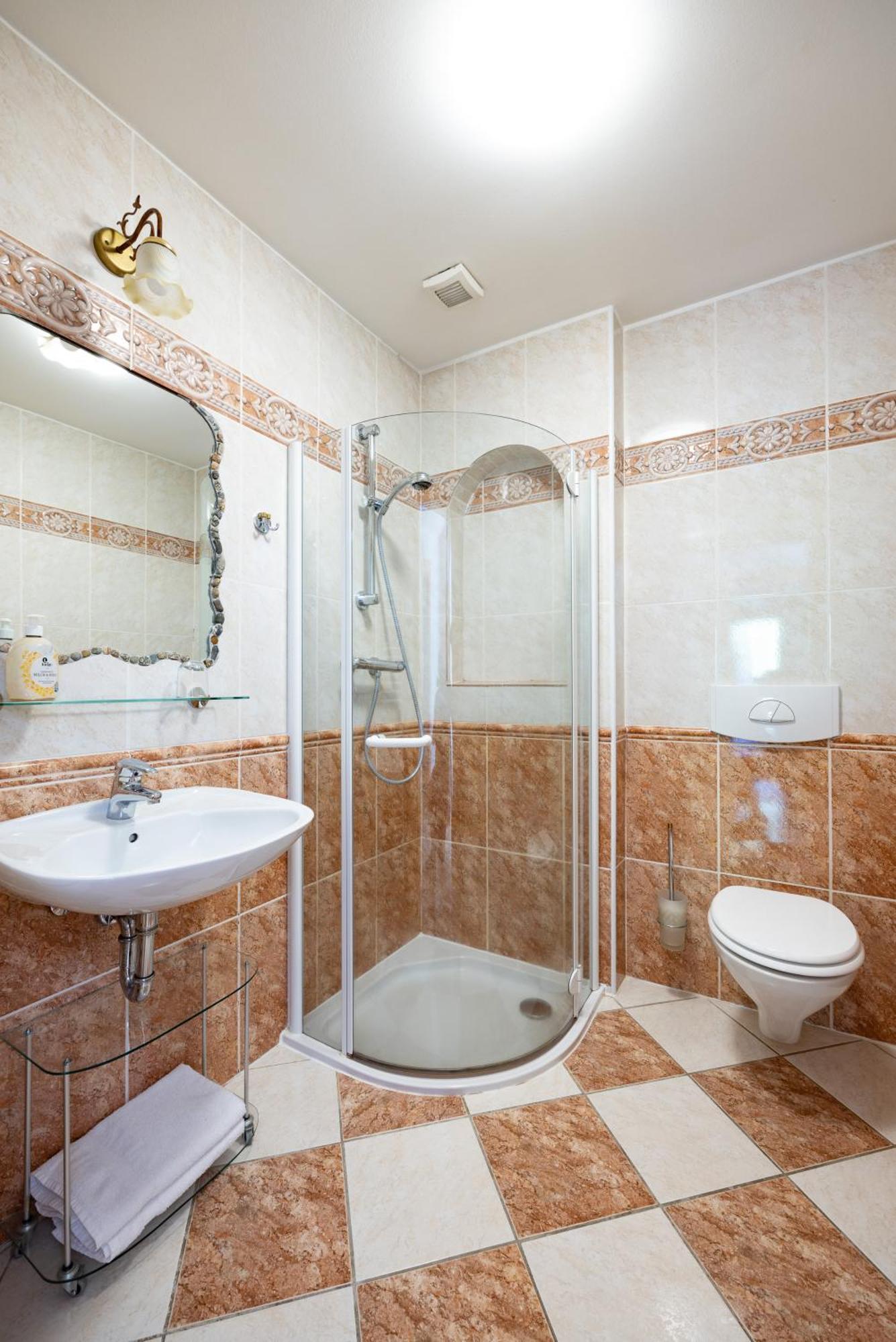 Gaestepension Edeltraud Hotel Hirschegg  Bagian luar foto